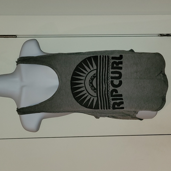 Rip Curl Tops - Rip curl tank top small